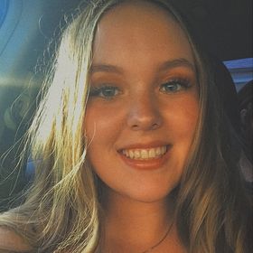 Profile Picture of Lily Osborne (@Lilllerssspie1200) on Pinterest