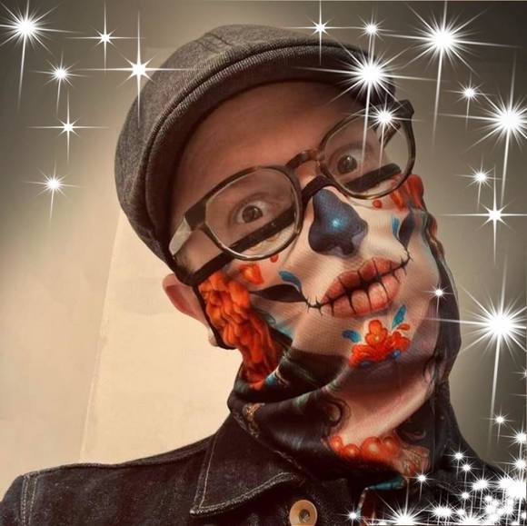 Profile Picture of Benno Rothschild (@brothsch) on Poshmark