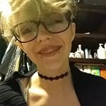 Profile Picture of Dee Dee Lucas (@ima.depressant) on Instagram
