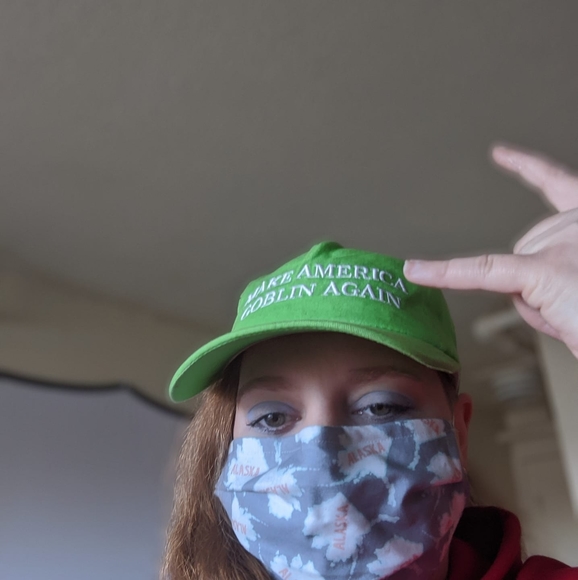 Profile Picture of Jessica Loppnow (@jessicaloppnow) on Poshmark