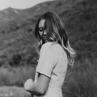 Profile Picture of Amy Tetreault (@amytet24) on Twitter