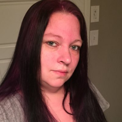 Profile Picture of Karen Schwandt (@starletta37) on Twitter