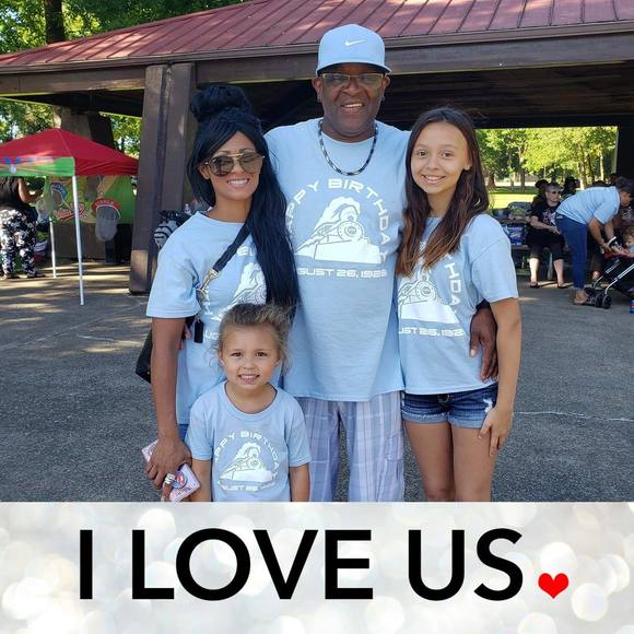 Profile Picture of David Nettles (@juicedupvapors) on Poshmark