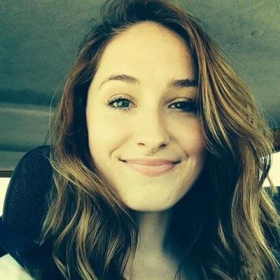 Profile Picture of Alexa Harmon (@alexalemongrass) on Twitter