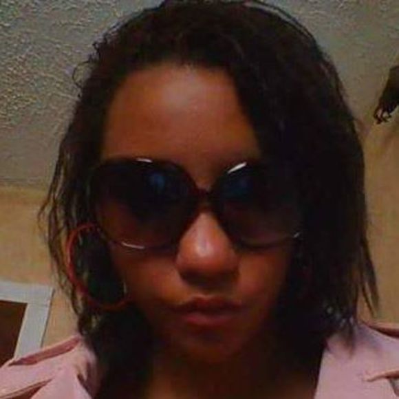 Profile Picture of Julexa Inglima (@jujuing) on Poshmark