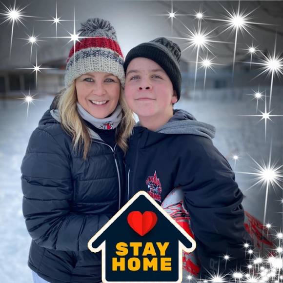 Profile Picture of Melodie Hergott (@melodiehergott) on Poshmark