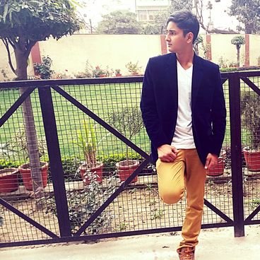 Profile Picture of Asim Zaidi (@asimzaidi85) on Twitter