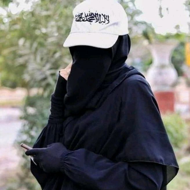 Profile Picture of Zainab Shaikh (@xzainabshaikh) on Tiktok