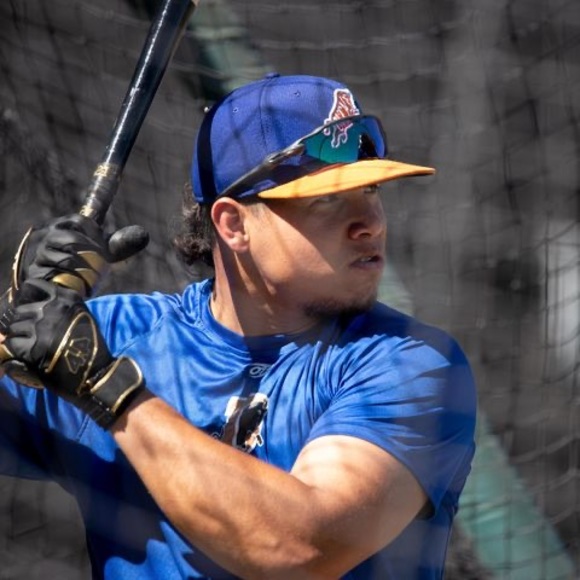 Profile Picture of Julio rafael Meza (@mezasilvaj) on Poshmark