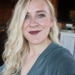 Profile Picture of Young Living | Marilyn&Shannon (@s.theink) on Instagram