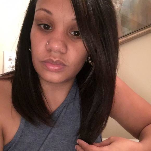 Profile Picture of Adrian Broome (@adrian_broome) on Poshmark