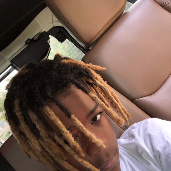 Profile Picture of Patrick Hollins (@lilpatrickitems) on Poshmark