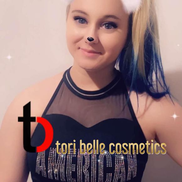 Christyn Nishikubo - Poshmark Profile Picture of Christyn Nishikubo (@buggerbutt7604) on Poshmark