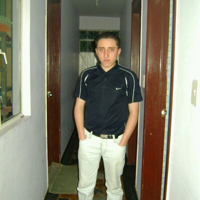 Profile Picture of Andres Patiño (@andr3s9321) on Twitter