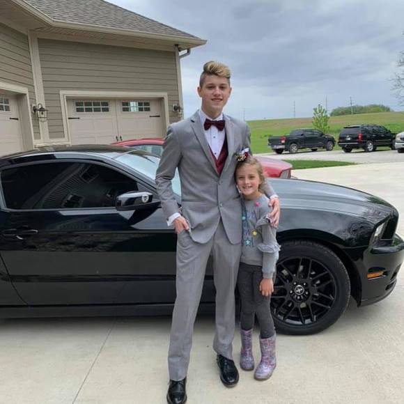 Profile Picture of Blake Reagan (@blake_reagan) on Poshmark