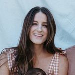 Profile Picture of Danielle Albrecht (@theelle) on Instagram