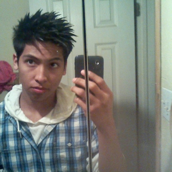 Profile Picture of Leo Esparza (@jintatsumaki) on Poshmark