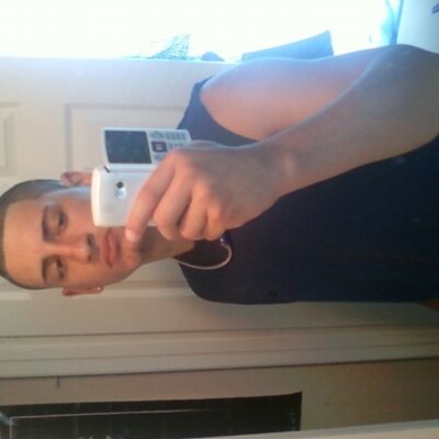 Profile Picture of Bernard Bonifacio (@DinoBonifacio21) on Twitter