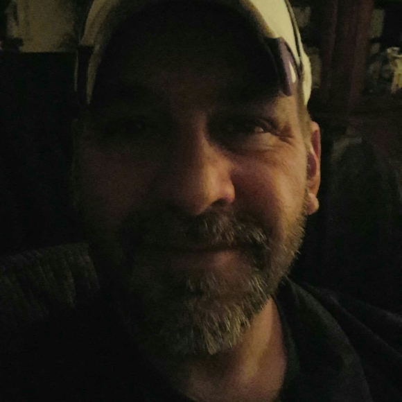 Profile Picture of Kennon Taylor (@kt515) on Poshmark