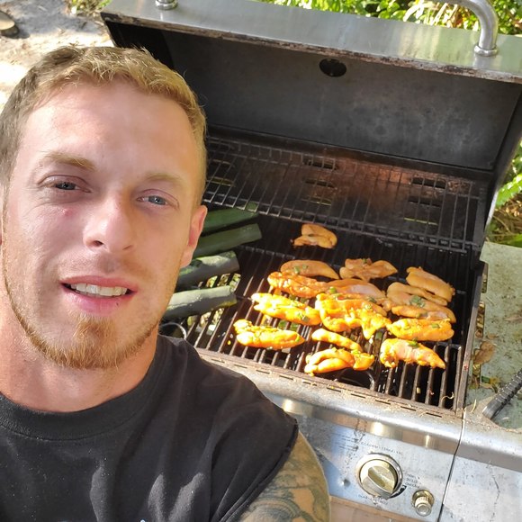 Profile Picture of Kevin Nowakowski (@oipjunkie420) on Poshmark