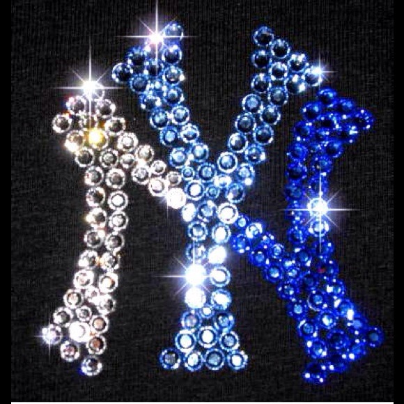 Profile Picture of Dee Ramos (@hnydip66) on Poshmark