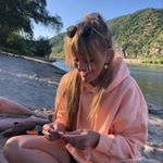 Profile Picture of April Hayes-Braun (@april_hayze) on Instagram