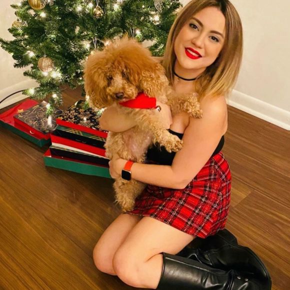 Saghi Sarmadi - Poshmark Profile Picture of Saghi Sarmadi (@saghiiii) on Poshmark