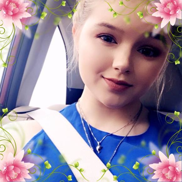 Profile Picture of Corissa Konichek (@ckonichek) on Poshmark