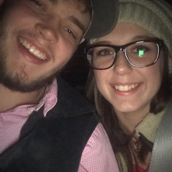 Profile Picture of Brianna Vines (@briannavines) on Poshmark