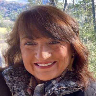 Profile Picture of Lynn Weldon (@LynnWeldon4) on Twitter