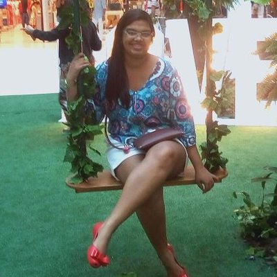 Profile Picture of Olivia Alcantara (@oliviaoficial1) on Twitter