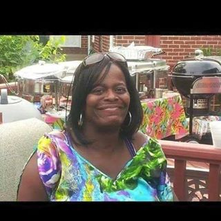 Profile Picture of Danielle Smalls (@danielle.smalls.54) on Facebook