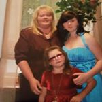 Profile Picture of Lorie (@loriewaldronn) on Instagram