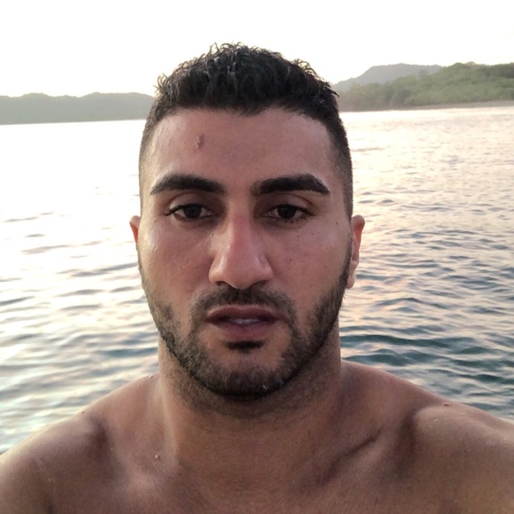 Profile Picture of Monir Badeer (@monirbadeer) on Poshmark