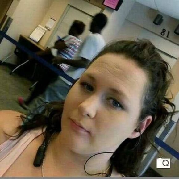 Profile Picture of Krystle Statler (@krystlebergman) on Poshmark