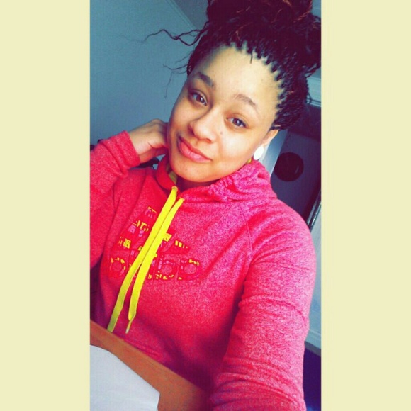 Profile Picture of Neisha Walker (@neishaaireil1) on Poshmark