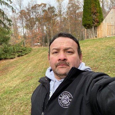 Profile Picture of Roberto (@jaime_umanzor10) on Twitter