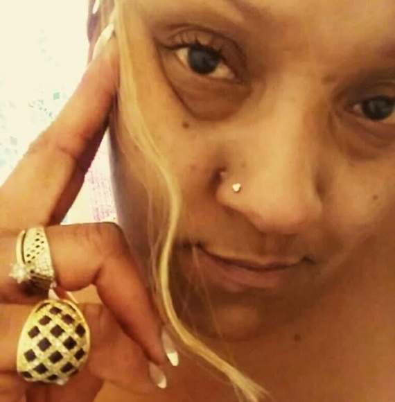 Veronica Clewis - Poshmark Profile Picture of Veronica Clewis (@itgolikethat) on Poshmark