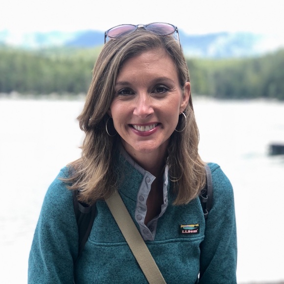 Profile Picture of Katrina Beisser (@ckcsl) on Poshmark