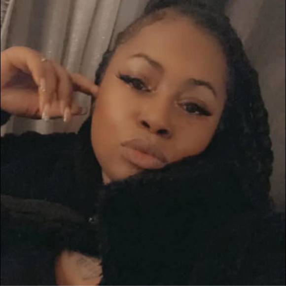 Profile Picture of Bianca Clayton (@biancaclayto160) on Poshmark
