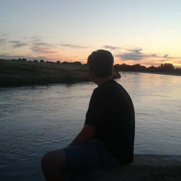 Profile Picture of Timothy Carroll (@timothycarro105) on Poshmark