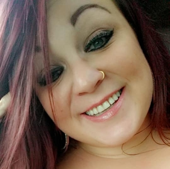 Profile Picture of Amber Sturm (@luckyfun21) on Poshmark