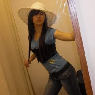 Profile Picture of Elena Formisano (@elena.formisano.1612) on Facebook