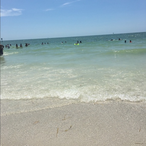 Profile Picture of Amy Slowik (@slowik57) on Poshmark