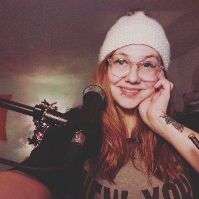 Profile Picture of Celeste Laurence (@CelesteLapprand) on Twitter