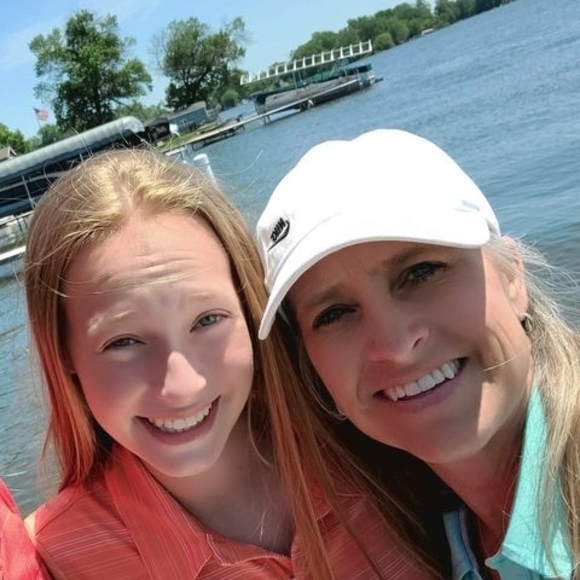 Profile Picture of Kristie Blasinski (@fkjblasinski) on Poshmark