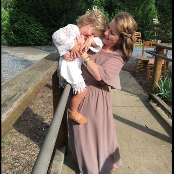 Profile Picture of Lacey Reeves (@lrreeves) on Poshmark