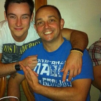 Profile Picture of Colin Wyatt (@pheonixsongs) on Twitter
