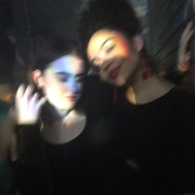 Profile Picture of Elizabeth Waddell (@boowaddell) on Twitter