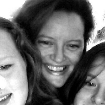 Profile Picture of Jo Seaton (@JohannaSeaton) on Twitter